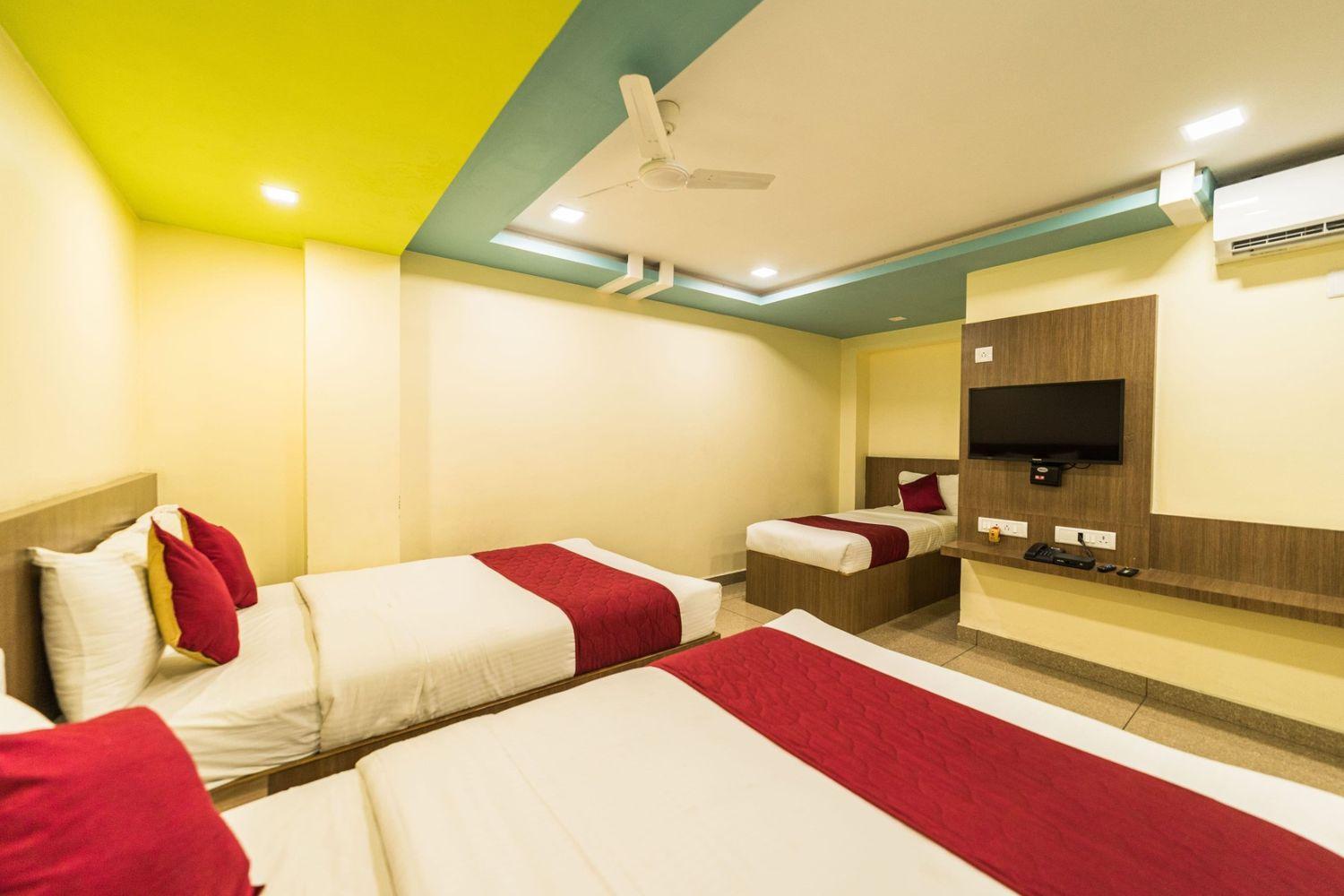 Hotel Sau Residency Kanchipuram Esterno foto