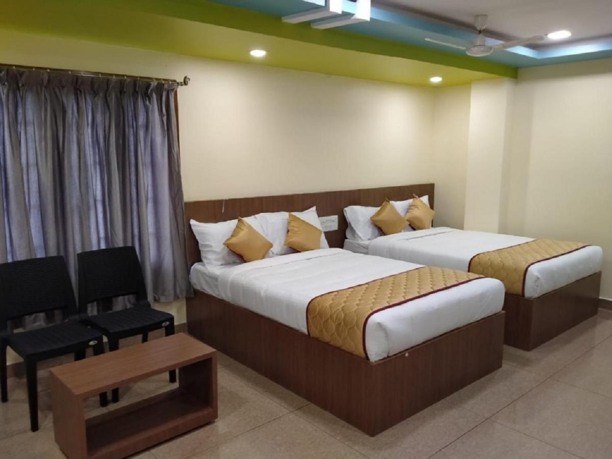Hotel Sau Residency Kanchipuram Esterno foto